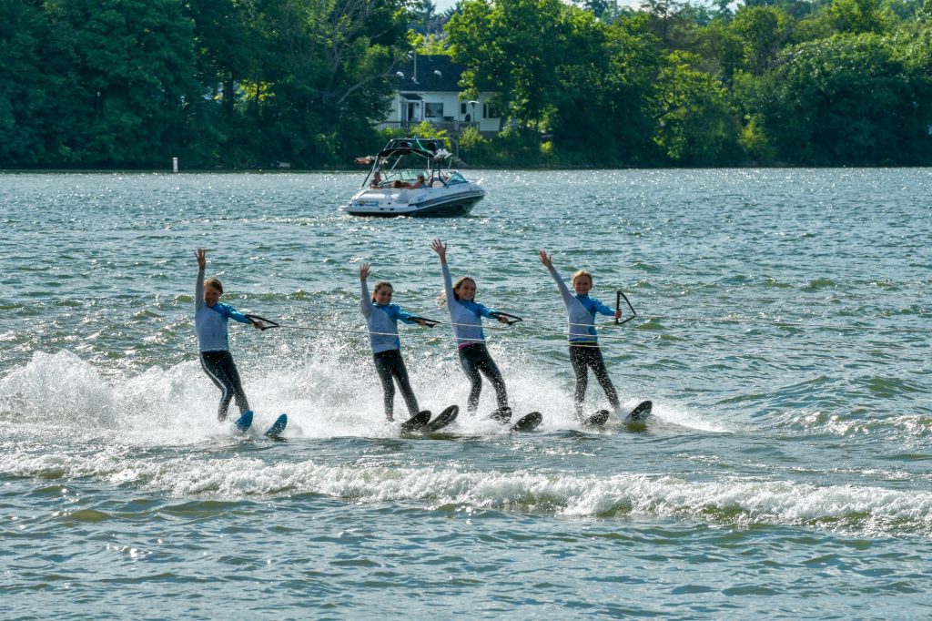 Browns Lake Aquaducks Water Ski Show