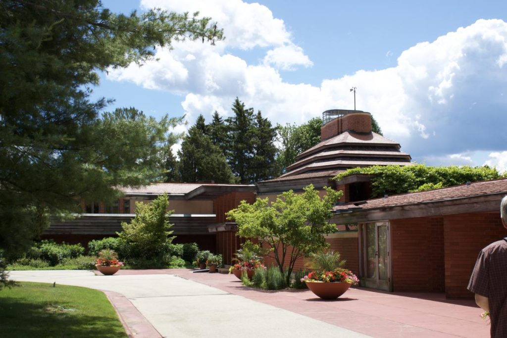 Johnson Foundation Wingspread Conference Center - Outside